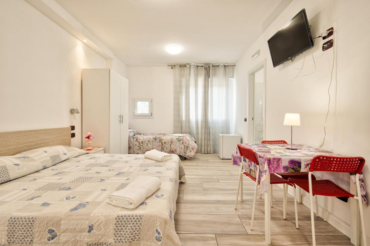 فندق Venice Pink House مارغيرا المظهر الخارجي الصورة