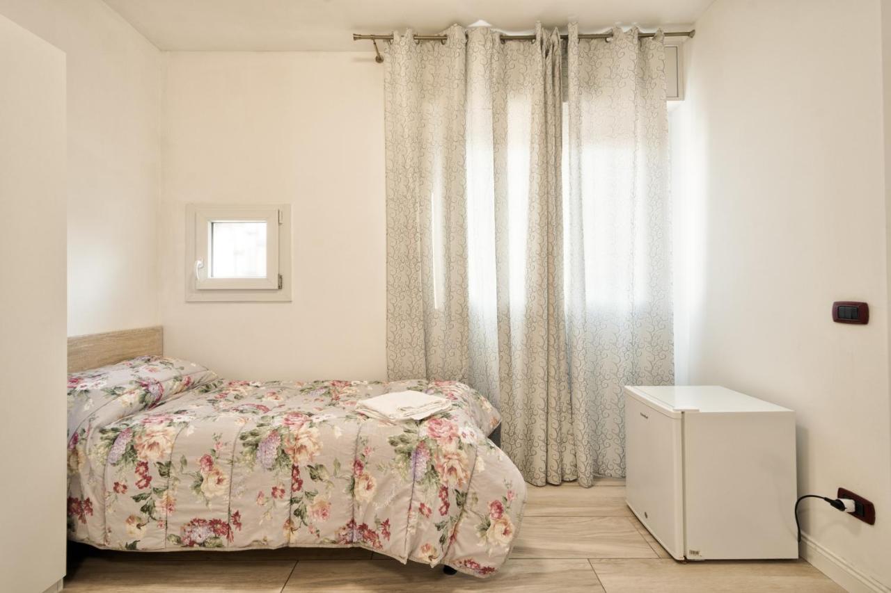 فندق Venice Pink House مارغيرا المظهر الخارجي الصورة