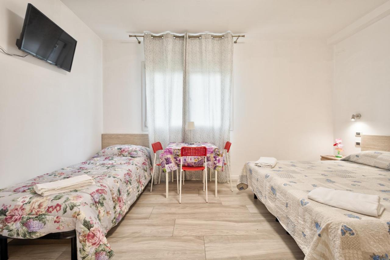 فندق Venice Pink House مارغيرا المظهر الخارجي الصورة